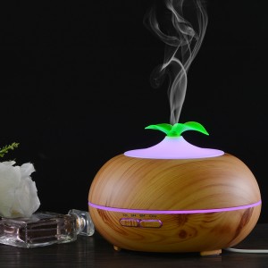 Machine en bois de diffuseur de brume d'arome de vente chaude à la maison ultrasonique d'arome
